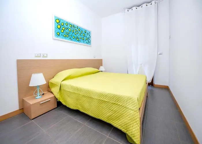 In Near Sea * マルティンシクーロ