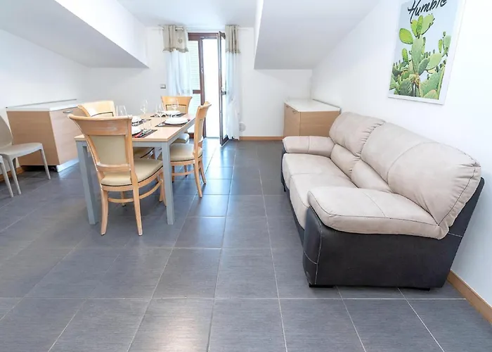 アパート In Near Sea *