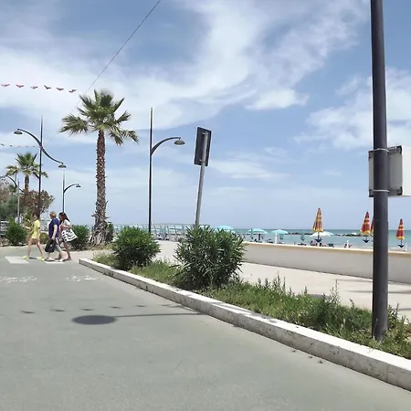 In Near Sea شقة مارتينسيكورو